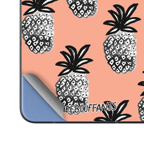 Bouffants and Broken Hearts Gray Scale Pineapple Galaxy Z Fold5 5G Skin